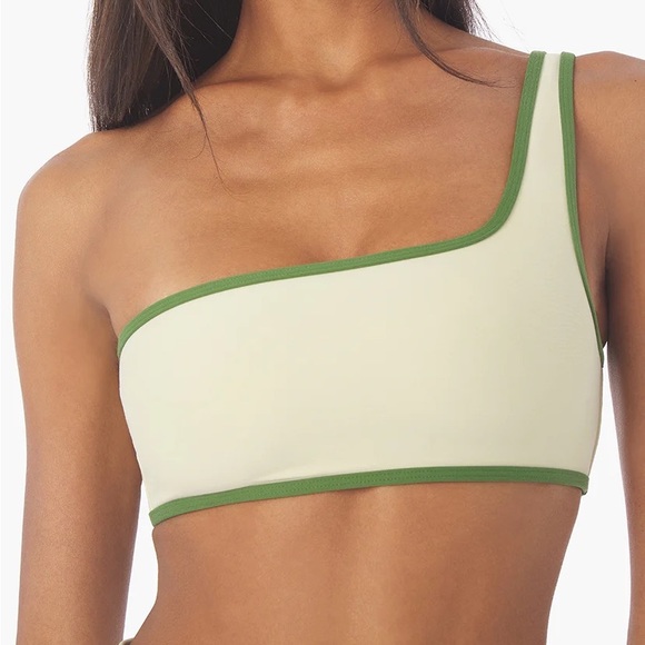 COPY - WeWoreWhat Active Skort (S) & Contrast one shoulder bra (S) RUNS SMALL - Picture 4 of 7